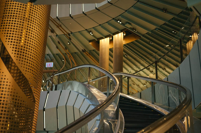 Curved Escalator