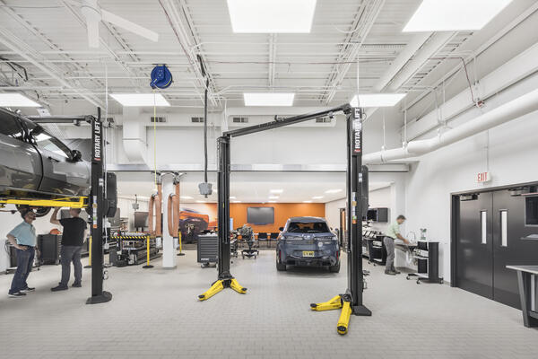 BMW Training Center