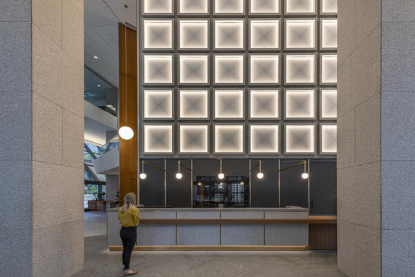 200 S. Wacker Drive Entry and Lobby Renovation