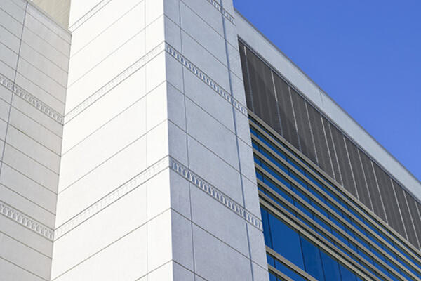 Advocate Condell facade