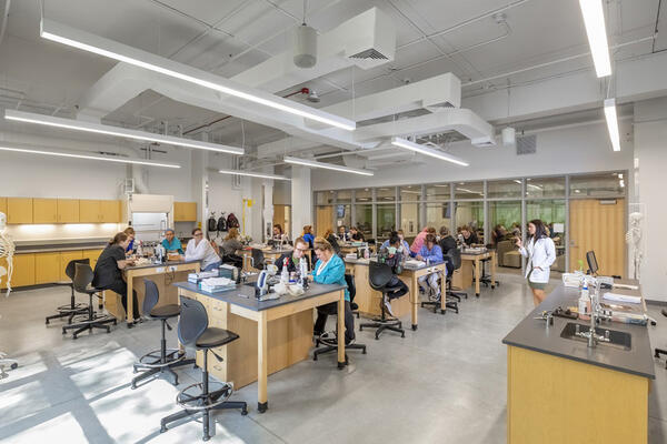 Ivy Tech lab space at Fisher Building Muncie, Pepper, Pepper Construction, Indiana, Pepper Construction Company Indiana