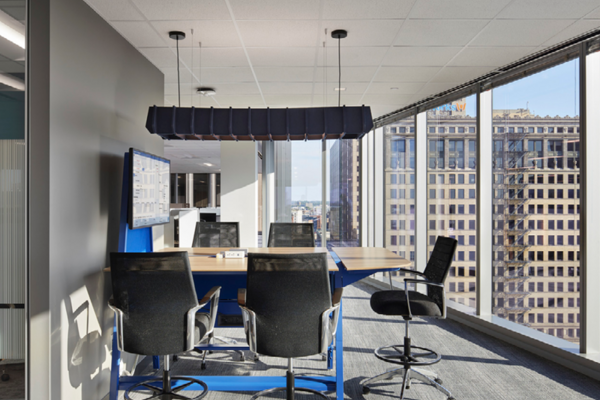 The tower features very efficient 26,000-square-foot floor plates that are column-free, key for the modern office space, with large windows for natural light, amazing views and access to rooftop terraces on select floors.