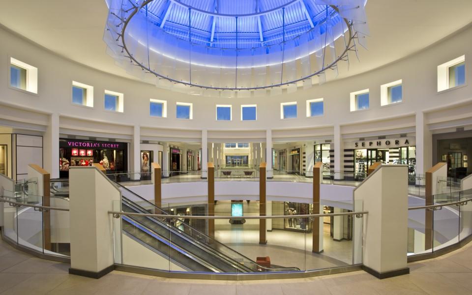 The Fashion Mall, Keystone at the Crossing