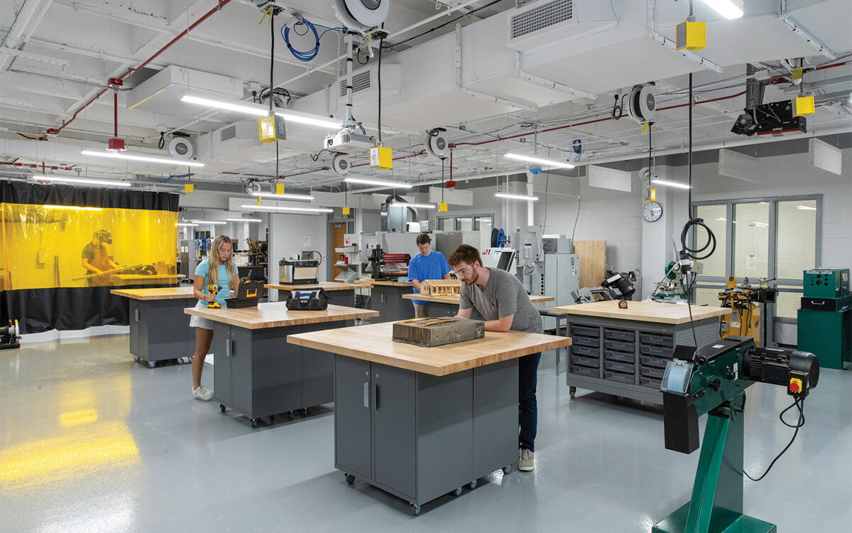 Hinsdale Township High School District 86 Masterplan