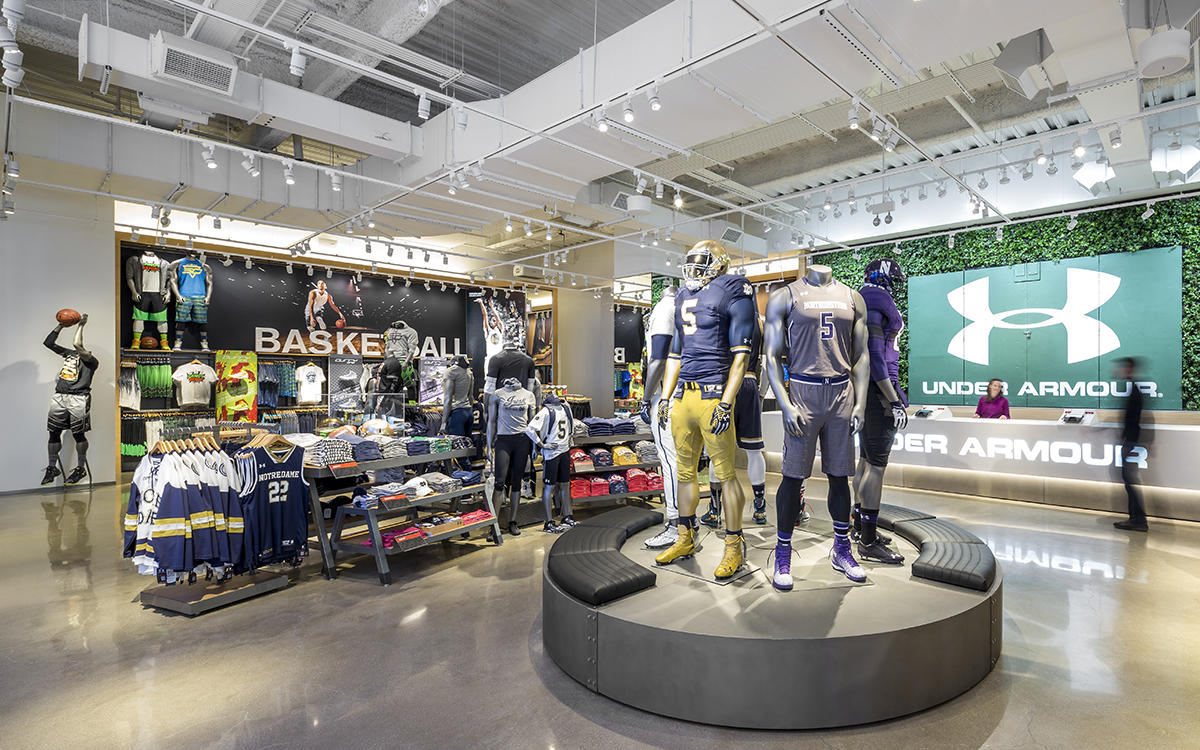Under Armour Brand House Chicago 