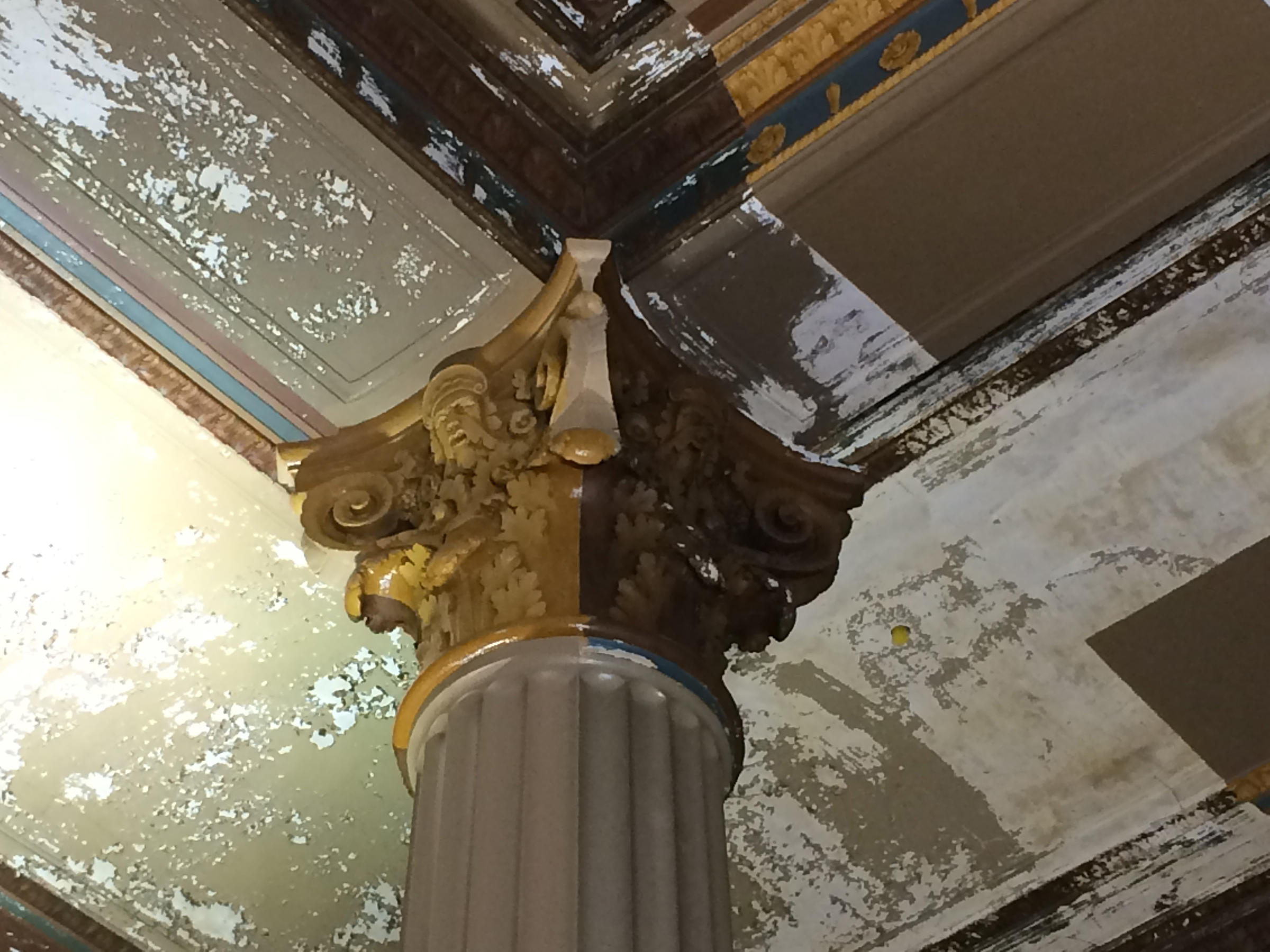 Burlington-Room-Column-Mockup