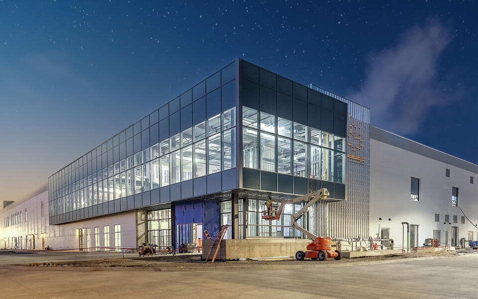 Pepper Manufacturing Facility Construction Examples