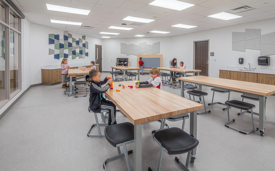 K-12 Construction, Pepper Indiana, Pepper Construction, Indianapolis, Indiana, HSE, Hamilton Southeastern Schools, Elementary school, students, first grade, second grade, third grade, fourth grade, fifth grade, classrooms, teaching